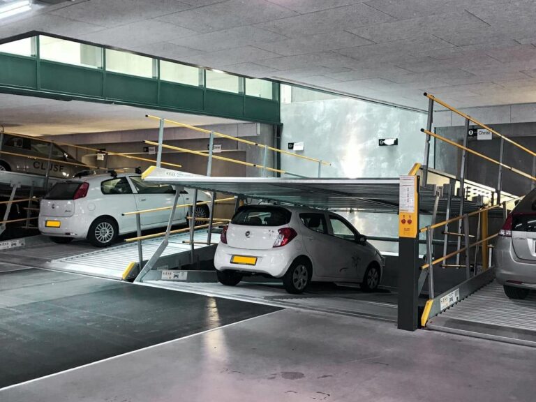 woehr-parklift340-autoparksystem-carparkingsystem-garage-3-3f7bc8dd-1